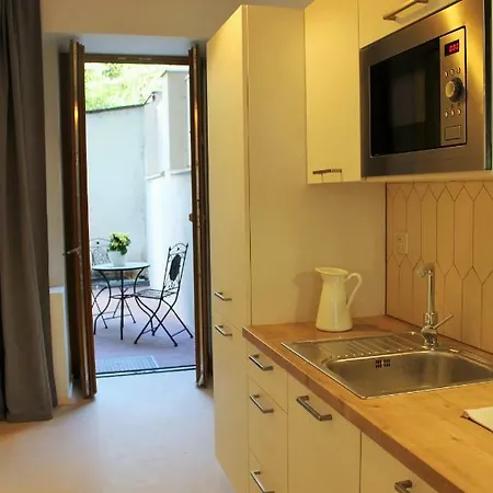 Apartment Adam *